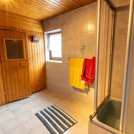 Weitblick Mit Sauna アパート Daisendorf